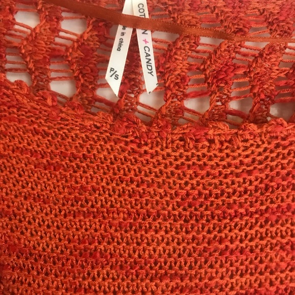 Off the shoulder sweater - Picture 3 of 4